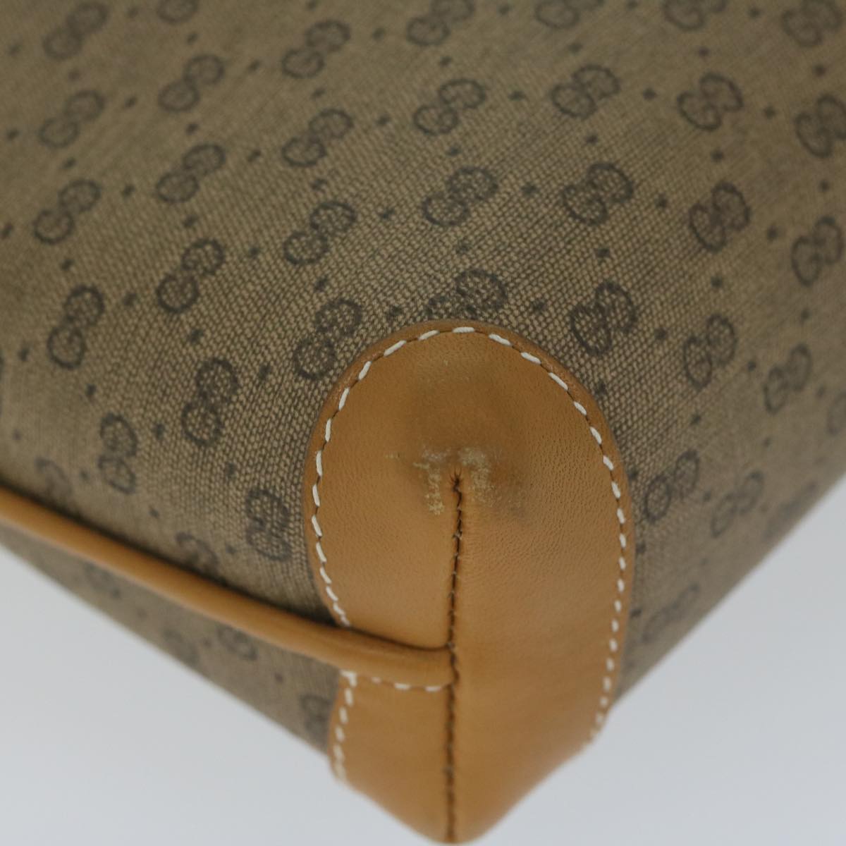 GUCCI Micro GG Supreme Shoulder Bag PVC Leather Beige th4357