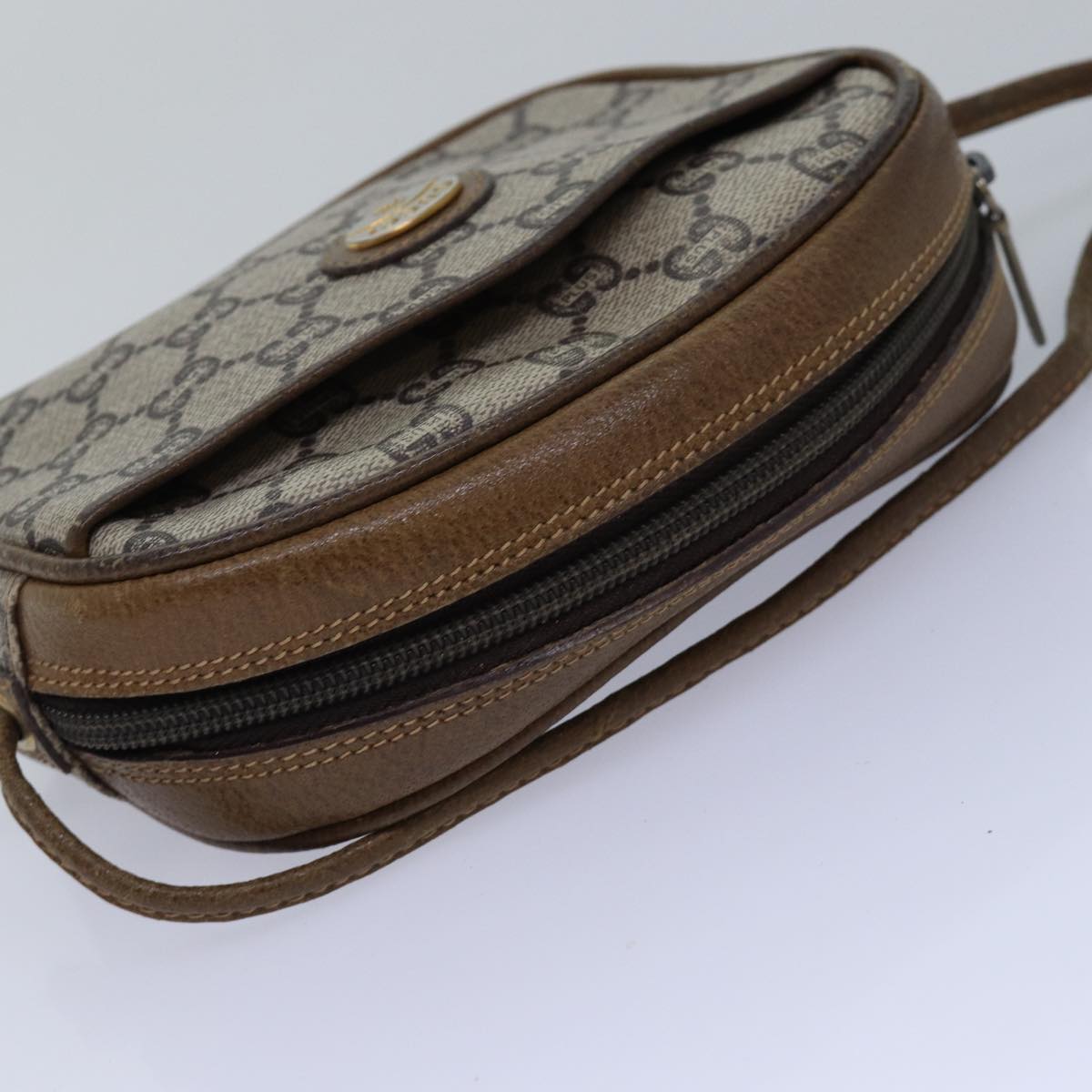 GUCCI GG Plus Supreme Shoulder Bag PVC Leather Beige th4957