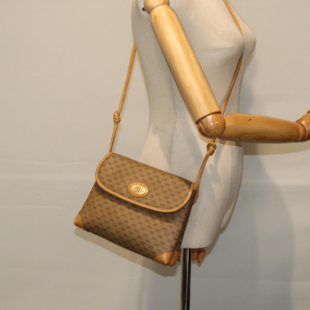 GUCCI Micro GG Supreme Shoulder Bag PVC Leather Beige 007 49 5548 th4994