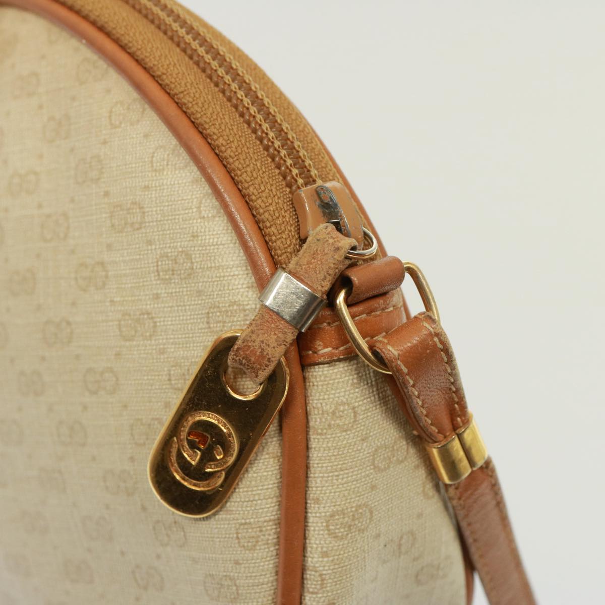 GUCCI Micro GG Supreme Shoulder Bag PVC Leather Beige 007 983 1113 th5073