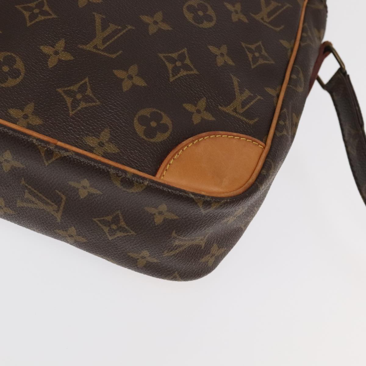 LOUIS VUITTON Monogram Danube GM Shoulder Bag M45262 LV th5513