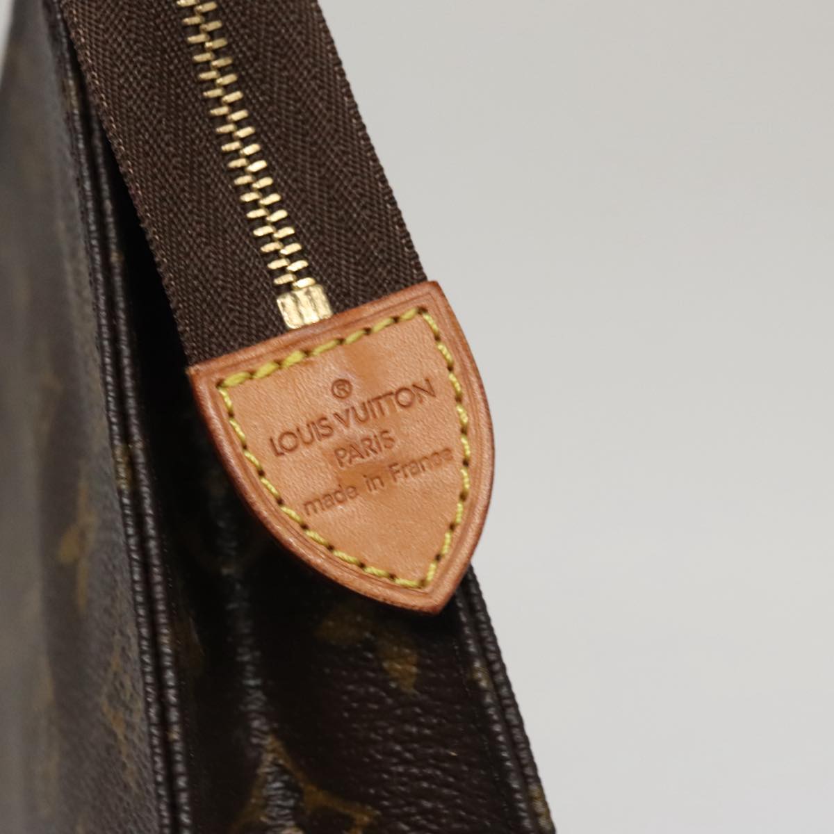 LOUIS VUITTON Monogram Poche Toilette 19 Pouch M47544 LV th5540