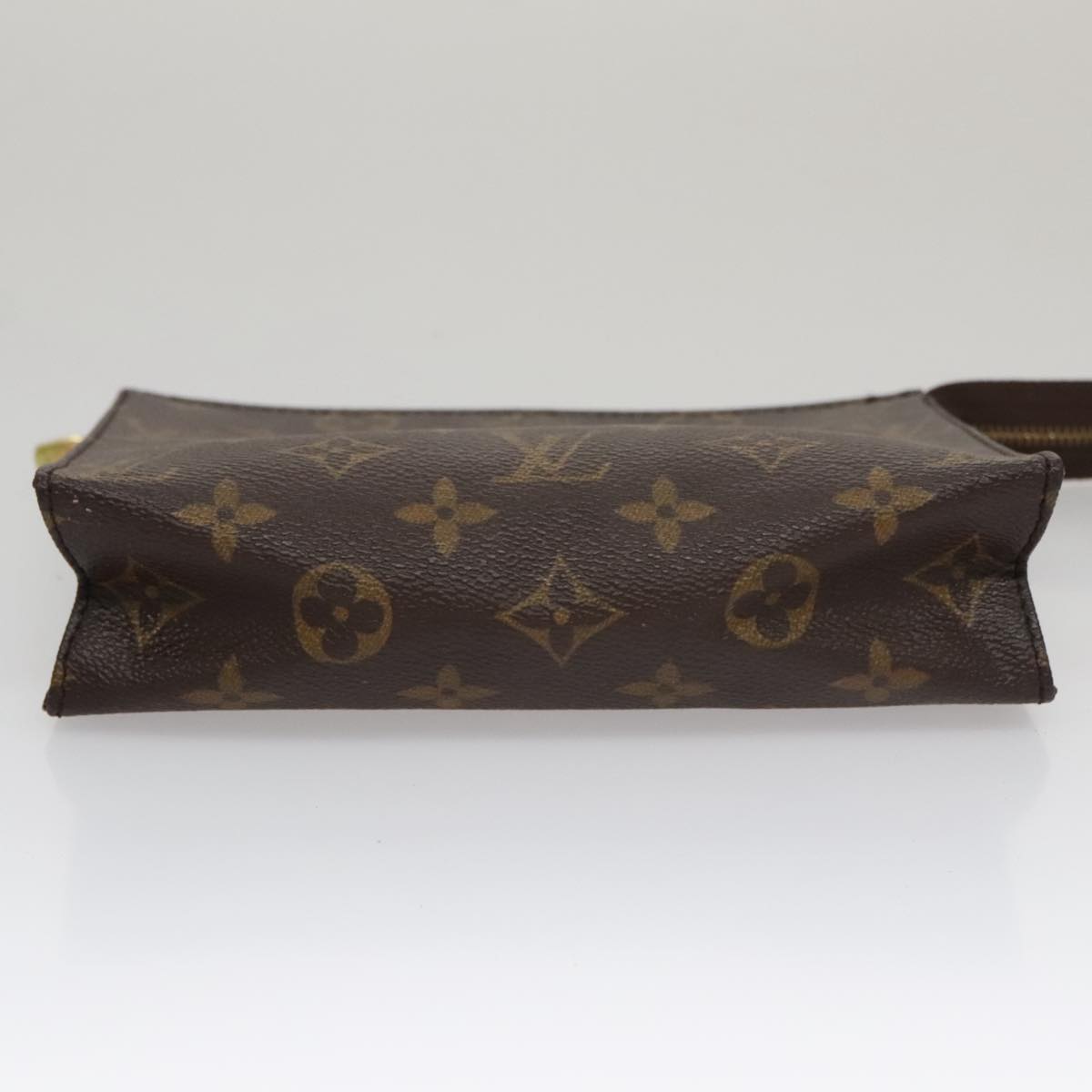LOUIS VUITTON Monogram Poche Toilette 19 Pouch M47544 LV th5540