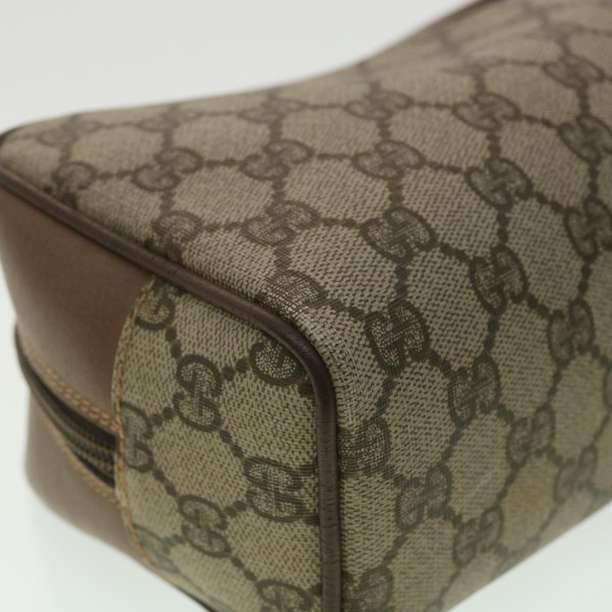 GUCCI GG Canvas Clutch Bag PVC Leather Beige am3609