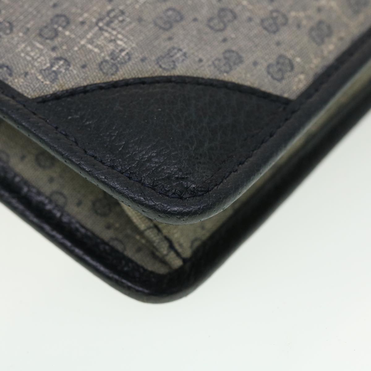 GUCCI Micro GG Canvas Clutch Bag PVC Leather Gray Navy ti1145