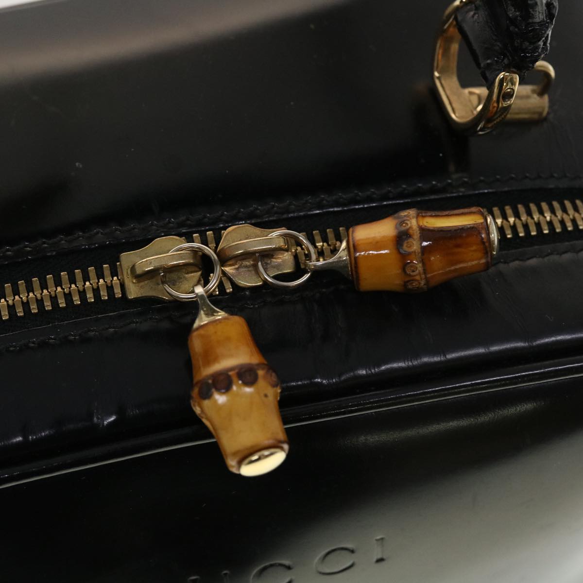 GUCCI Shoulder Bag Patent leather Black 000-3270-0323 ti1149