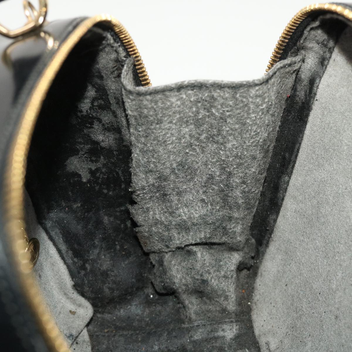 GUCCI Shoulder Bag Patent leather Black 000-3270-0323 ti1149