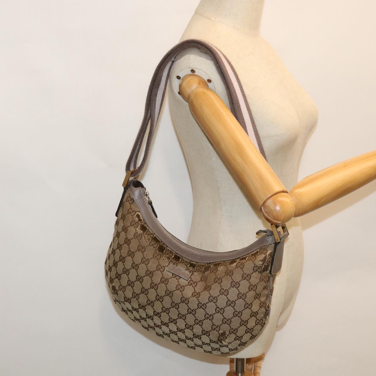 GUCCI GG Canvas Sherry Line Shoulder Bag Beige Gray pink 181092 ti1245