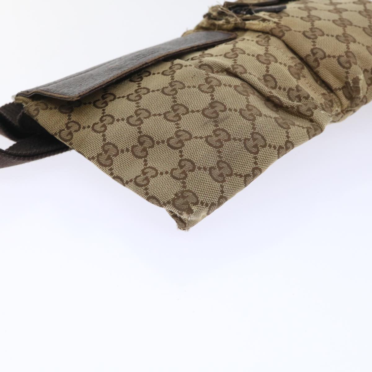 GUCCI GG Canvas Waist bag Beige 28566 ti1246