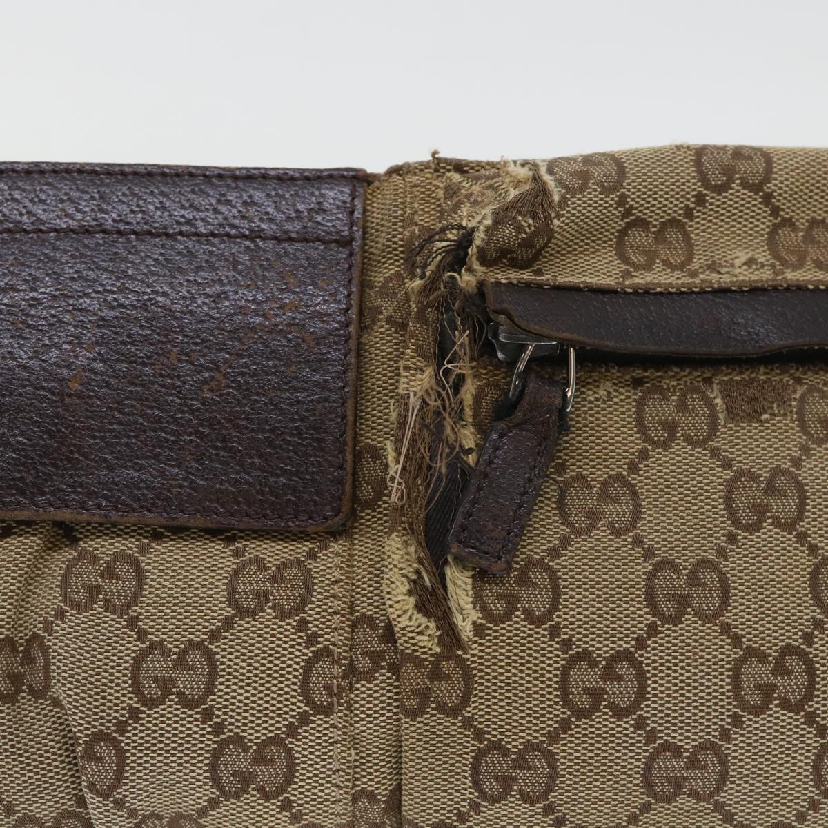 GUCCI GG Canvas Waist bag Beige 28566 ti1246