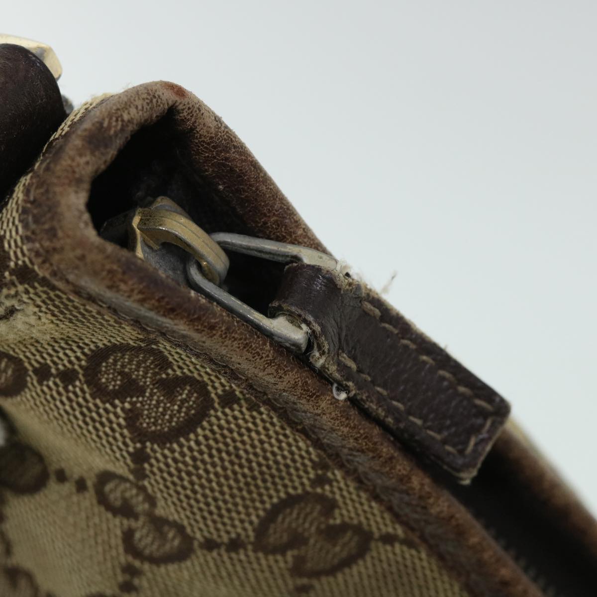 GUCCI GG Canvas Shoulder Bag Leather Beige Brown 2684 ti1247