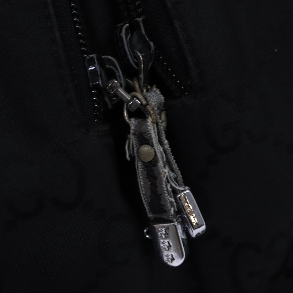 GUCCI GG Canvas Shoulder Bag Nylon Black ti1680