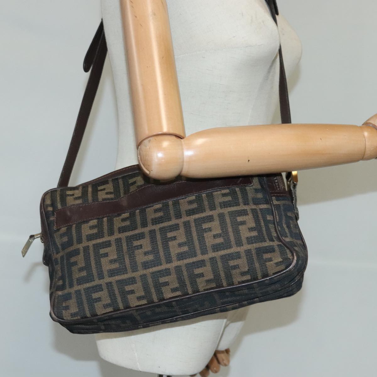 FENDI Zucca Canvas Shoulder Bag Canvas Brown ti2335