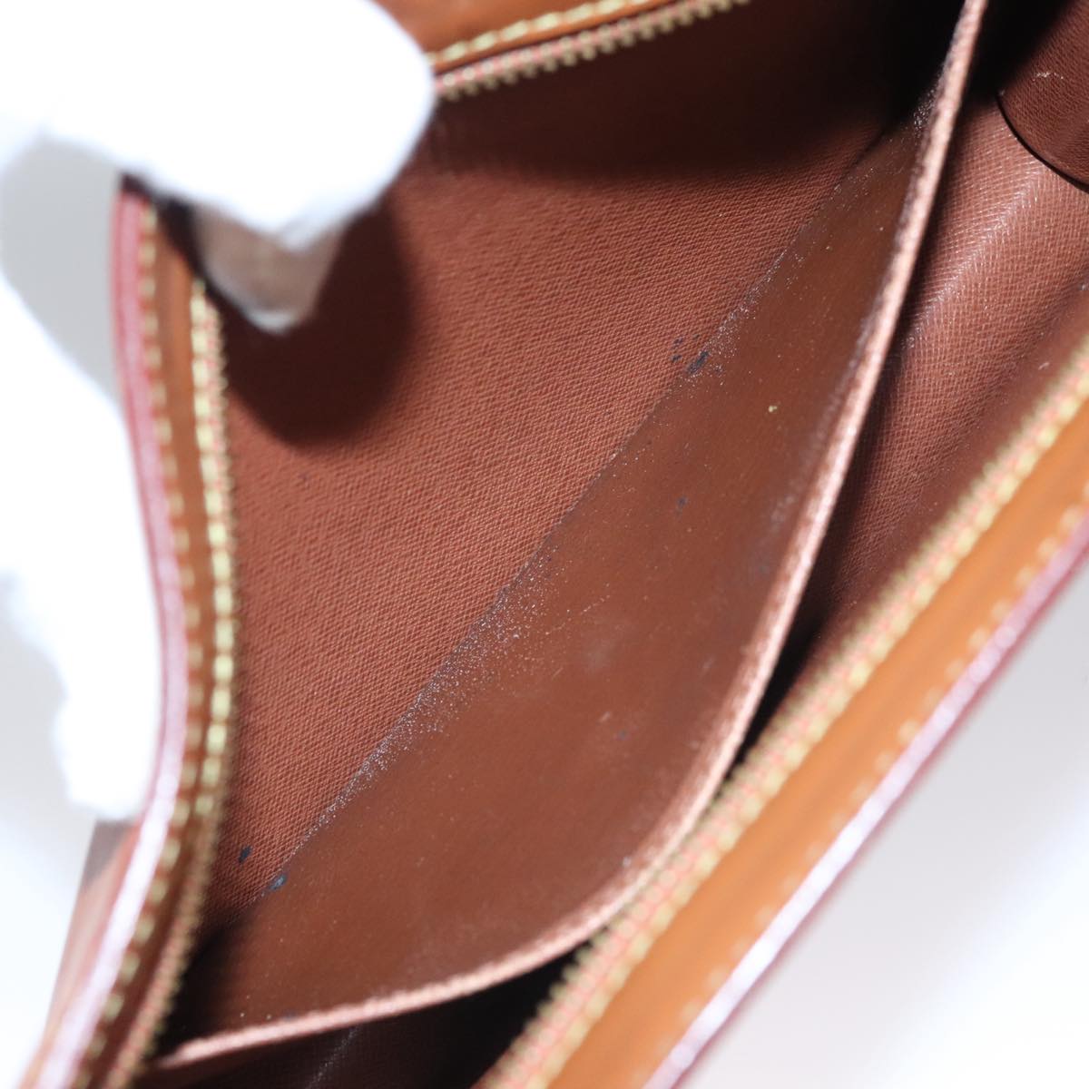 LOUIS VUITTON Epi Pochette Homme Clutch Bag Zipangu Gold M52528 LV ti2611