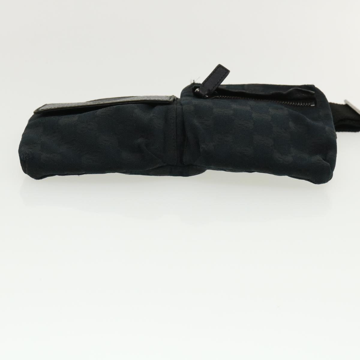 GUCCI GG Canvas Waist Bag Black ti718