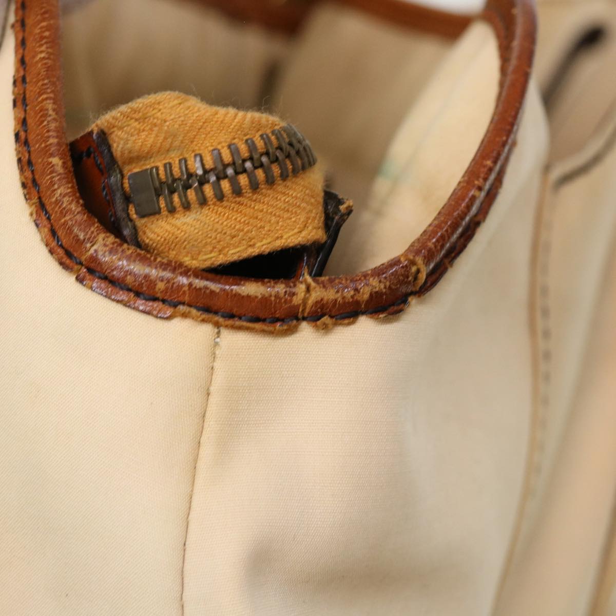 FENDI Shoulder Bag Canvas Beige yb042