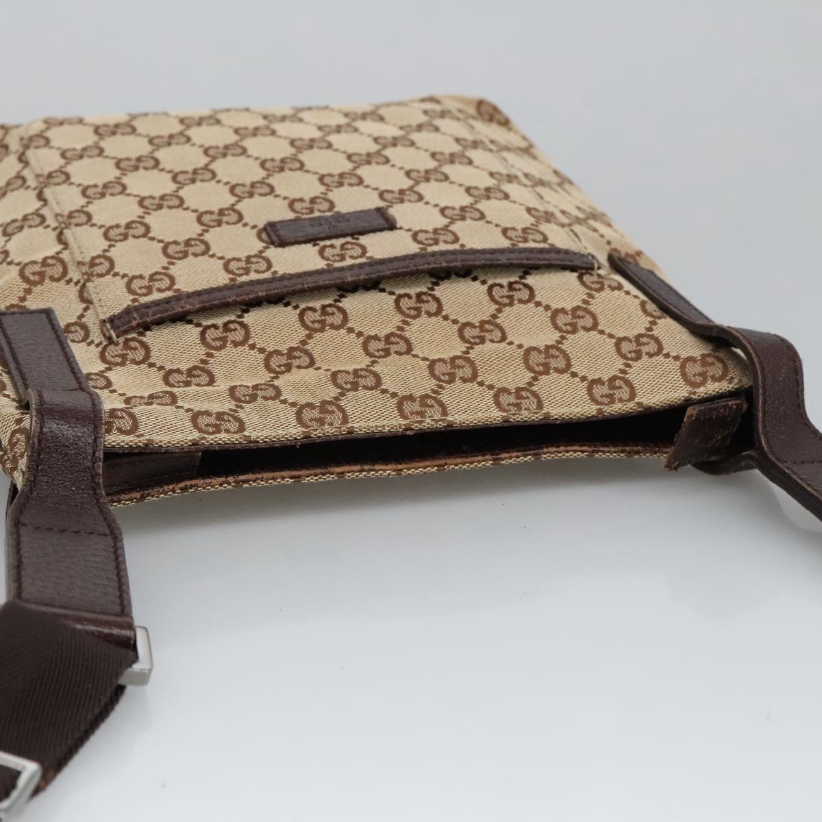 GUCCI GG Canvas Shoulder Bag Beige Silver 122793 yb709