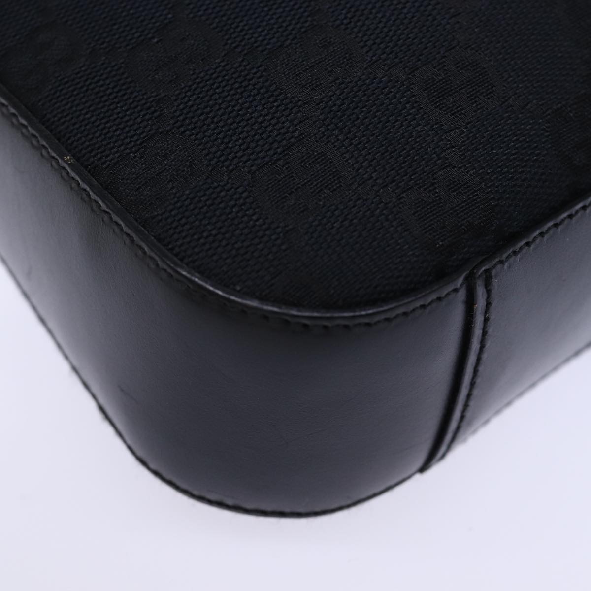 GUCCI GG Canvas Shoulder Bag Black 001 3812 yk12045
