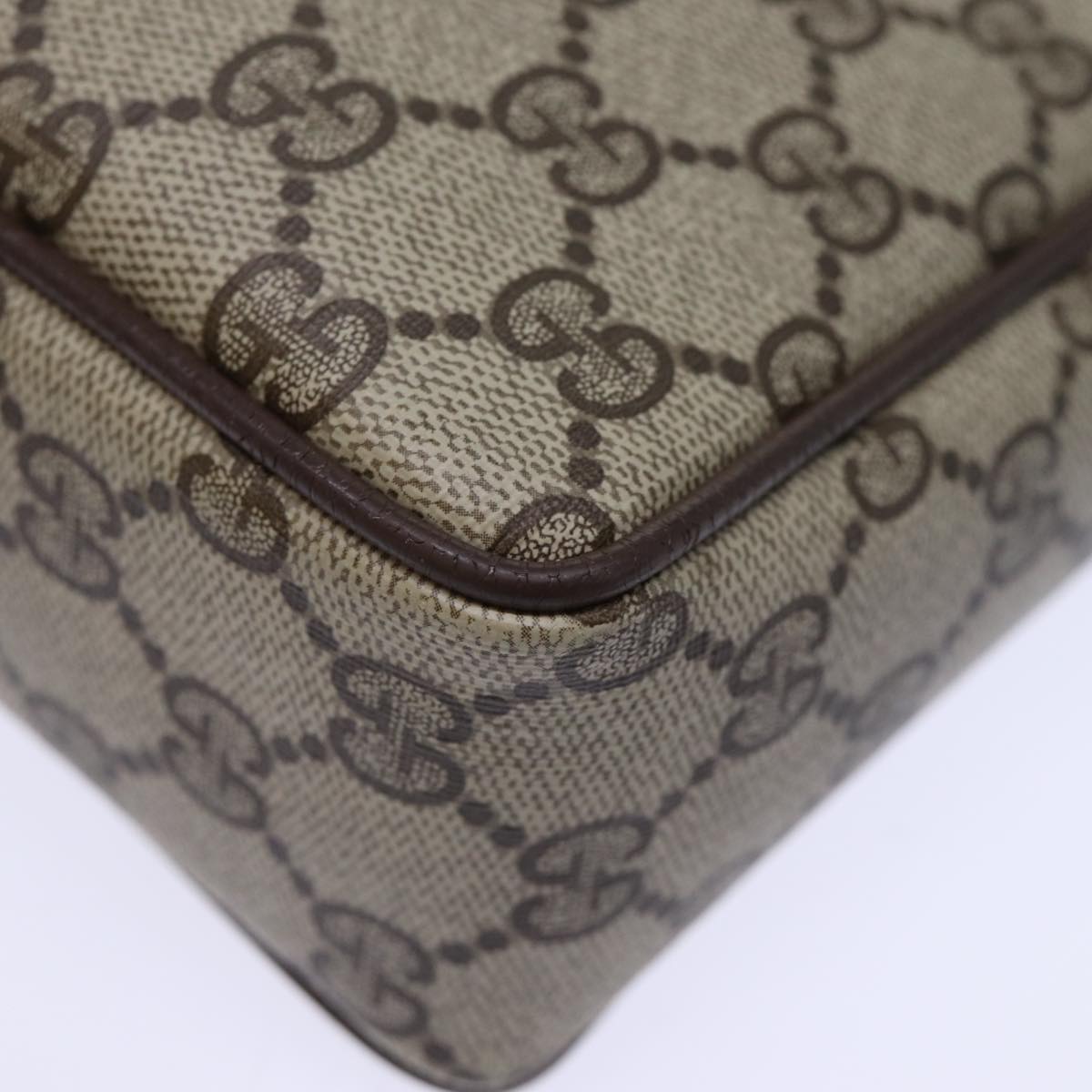 GUCCI GG Supreme Clutch Bag PVC Beige 156 01 053 yk12050
