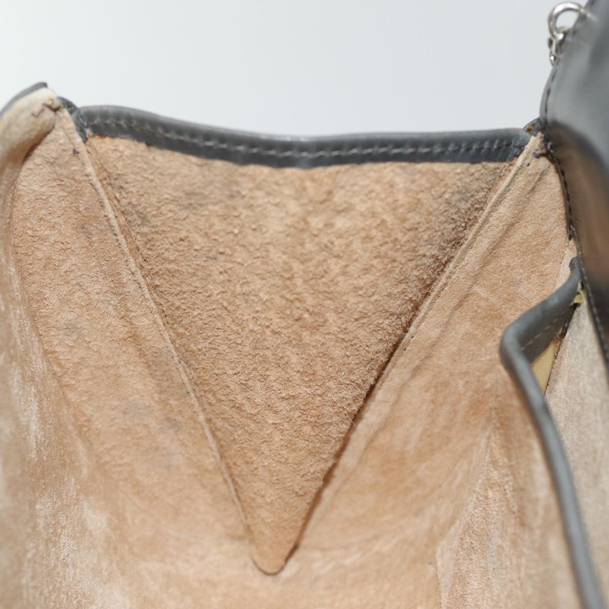 GUCCI Chain Shoulder Bag Leather Gray 004 056 0960 yk12358