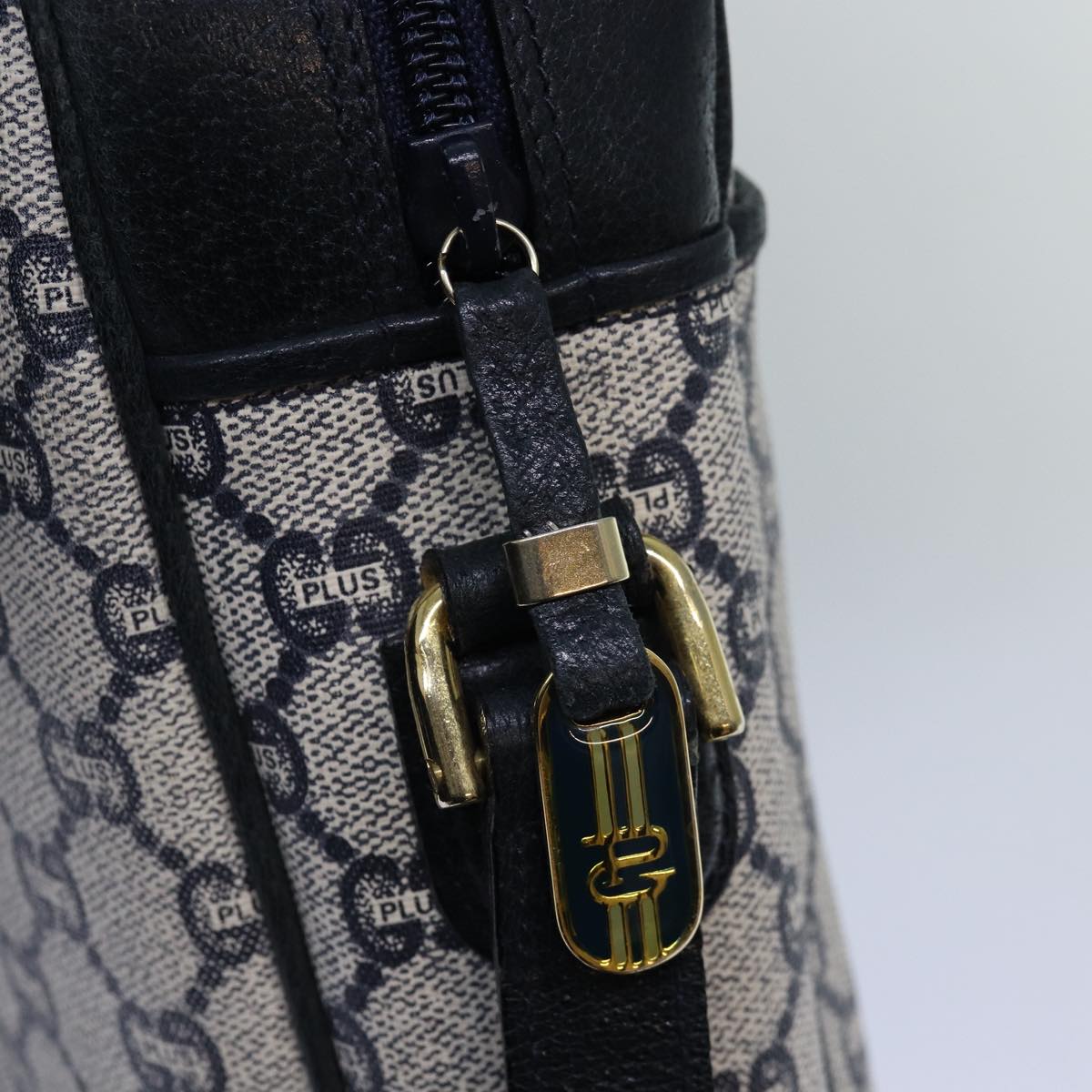 GUCCI GG Plus Supreme Shoulder Bag PVC Navy yk12516