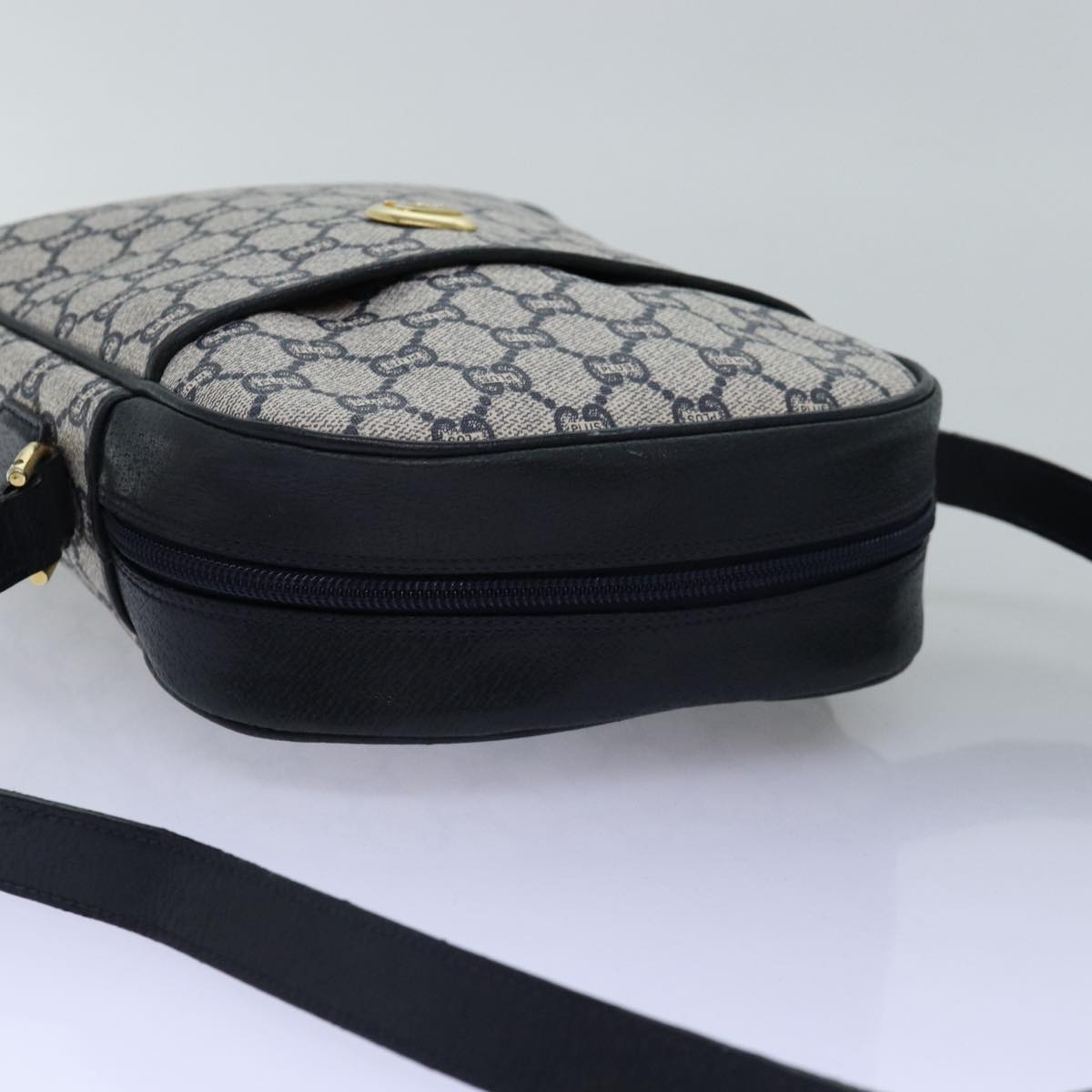GUCCI GG Plus Supreme Shoulder Bag PVC Navy yk12516