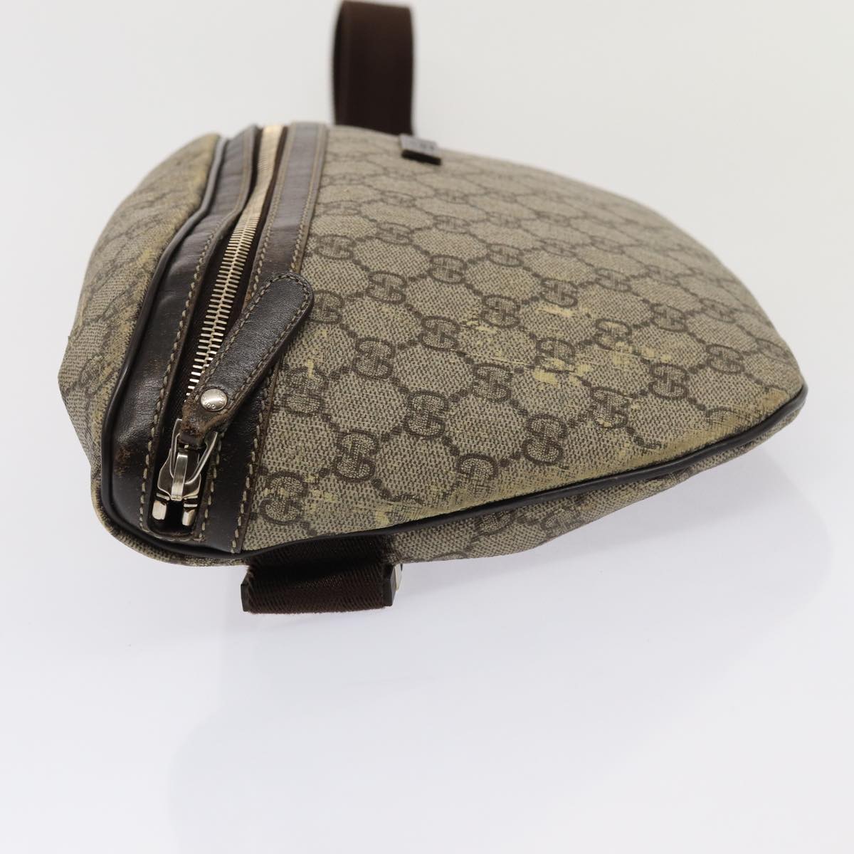 GUCCI GG Supreme Body Bag PVC Leather Beige yk13302