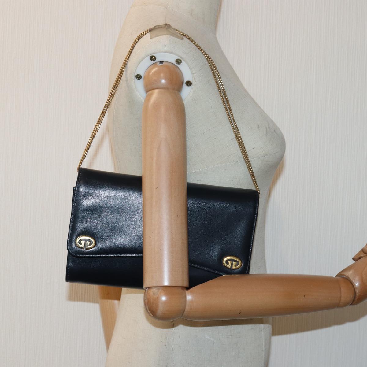 GUCCI Chain Hand Bag Leather Navy yk13717