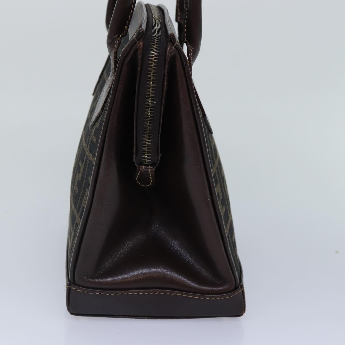 FENDI Zucca Canvas Hand Bag Brown Black gold yk14322