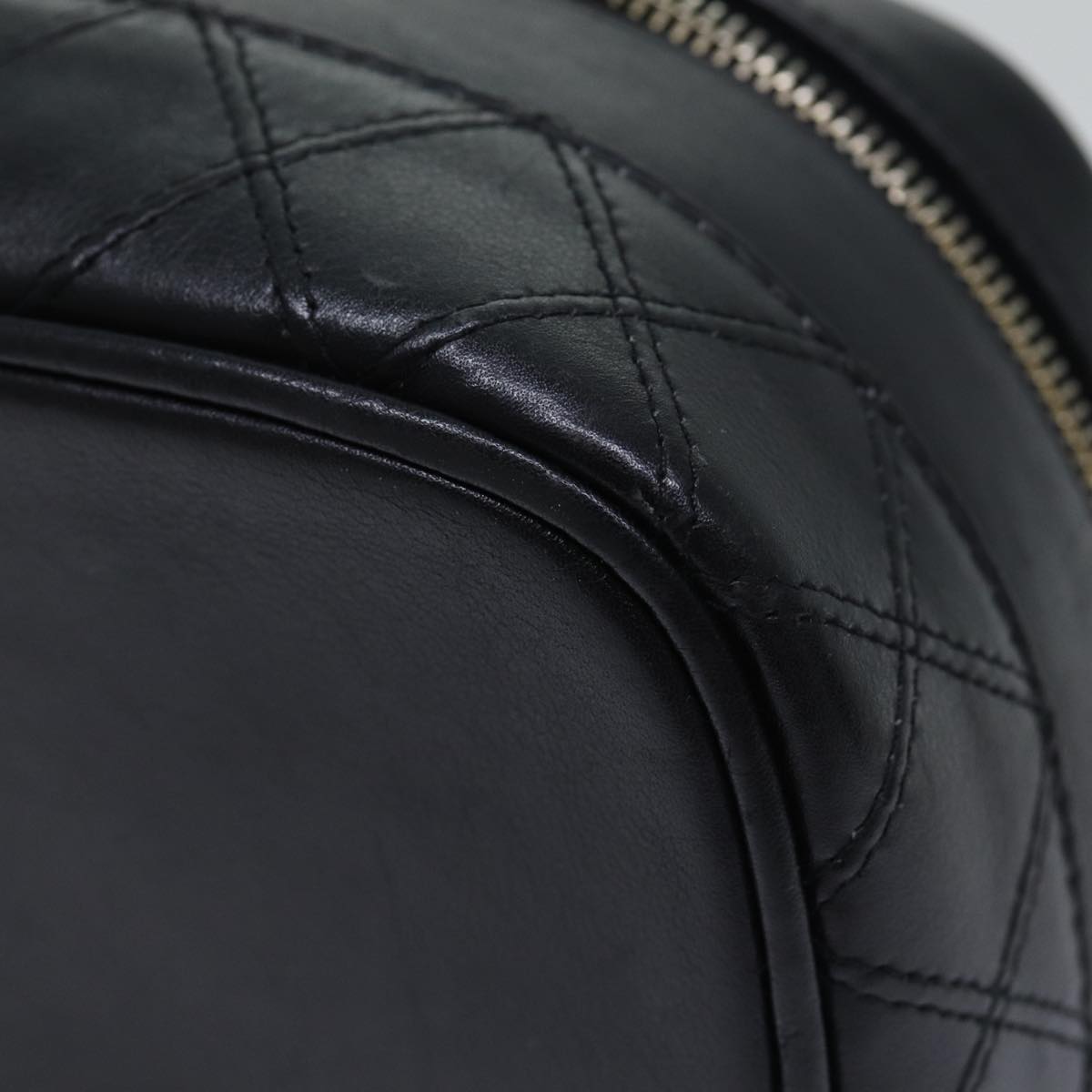 CHANEL Vanity Bicolore Pouch Leather Black Gold CC yk15250