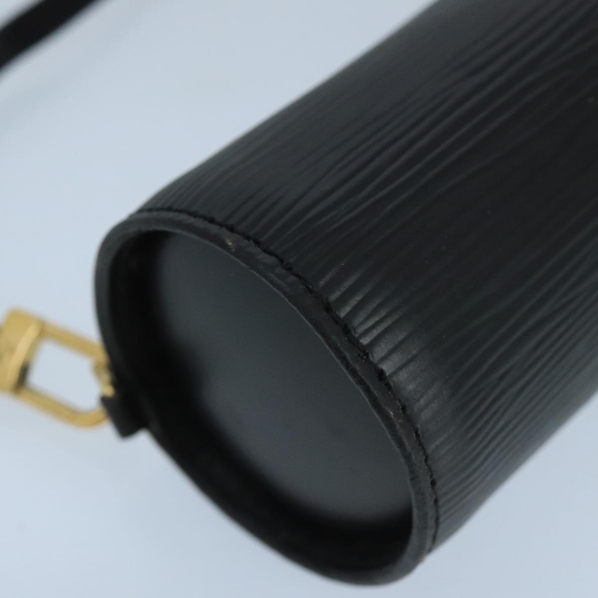 LOUIS VUITTON Epi Soufflot Pouch Black LV yk16122