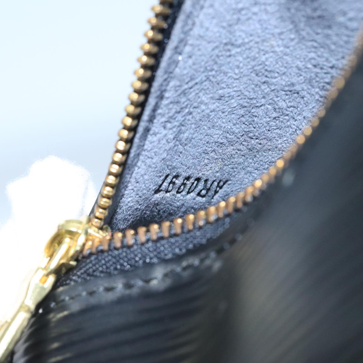 LOUIS VUITTON Epi Soufflot Pouch Black LV yk16122
