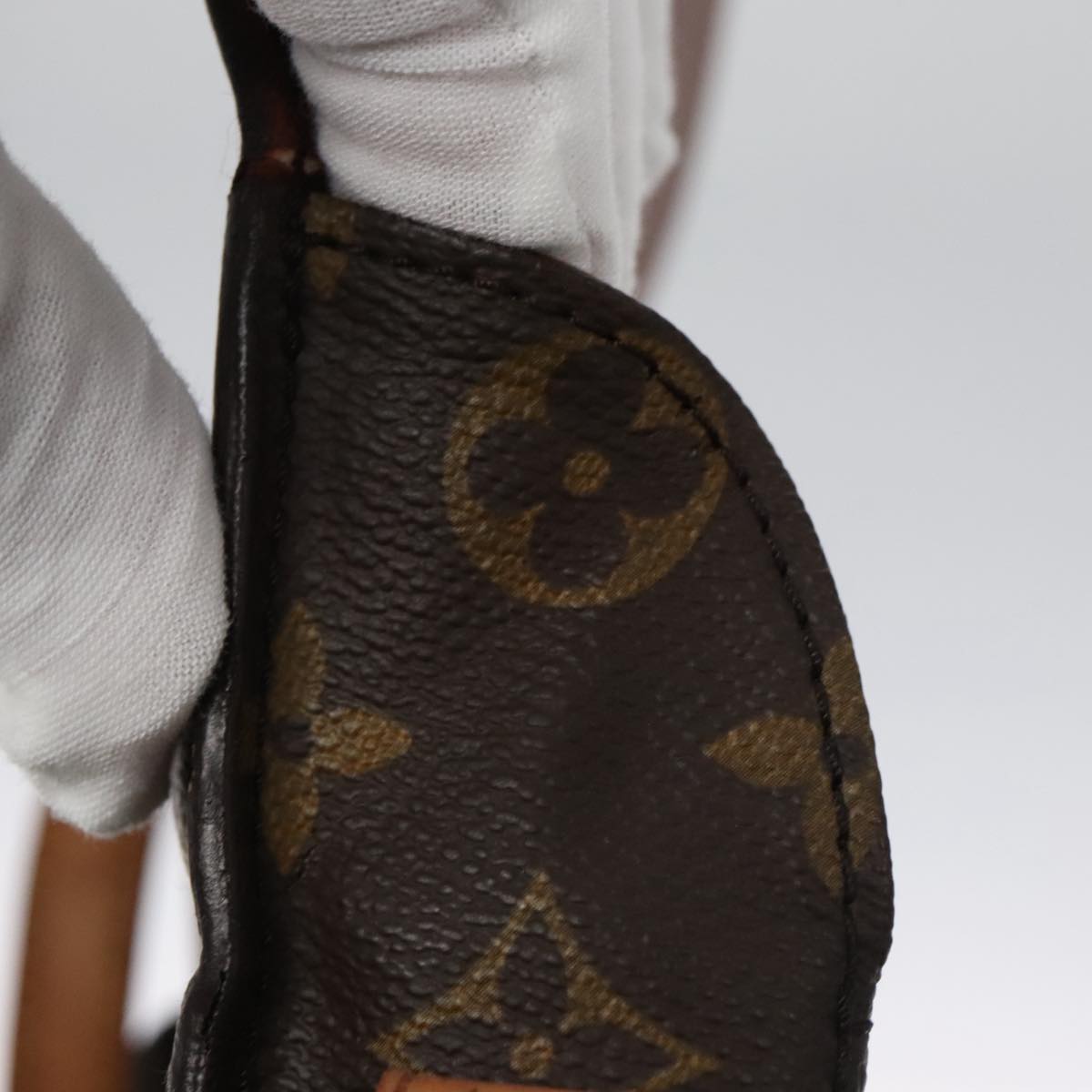 LOUIS VUITTON Monogram Saint Cloud MM Shoulder Bag M51243 LV yk16386