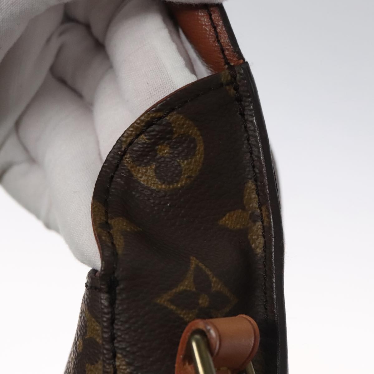 LOUIS VUITTON Monogram Saint Cloud MM Shoulder Bag M51243 LV yk16386