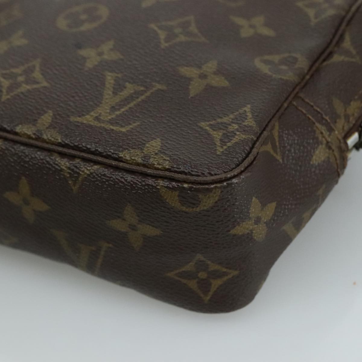 LOUIS VUITTON Monogram Trousse Toilette 18 Pouch M47526 LV yk16433