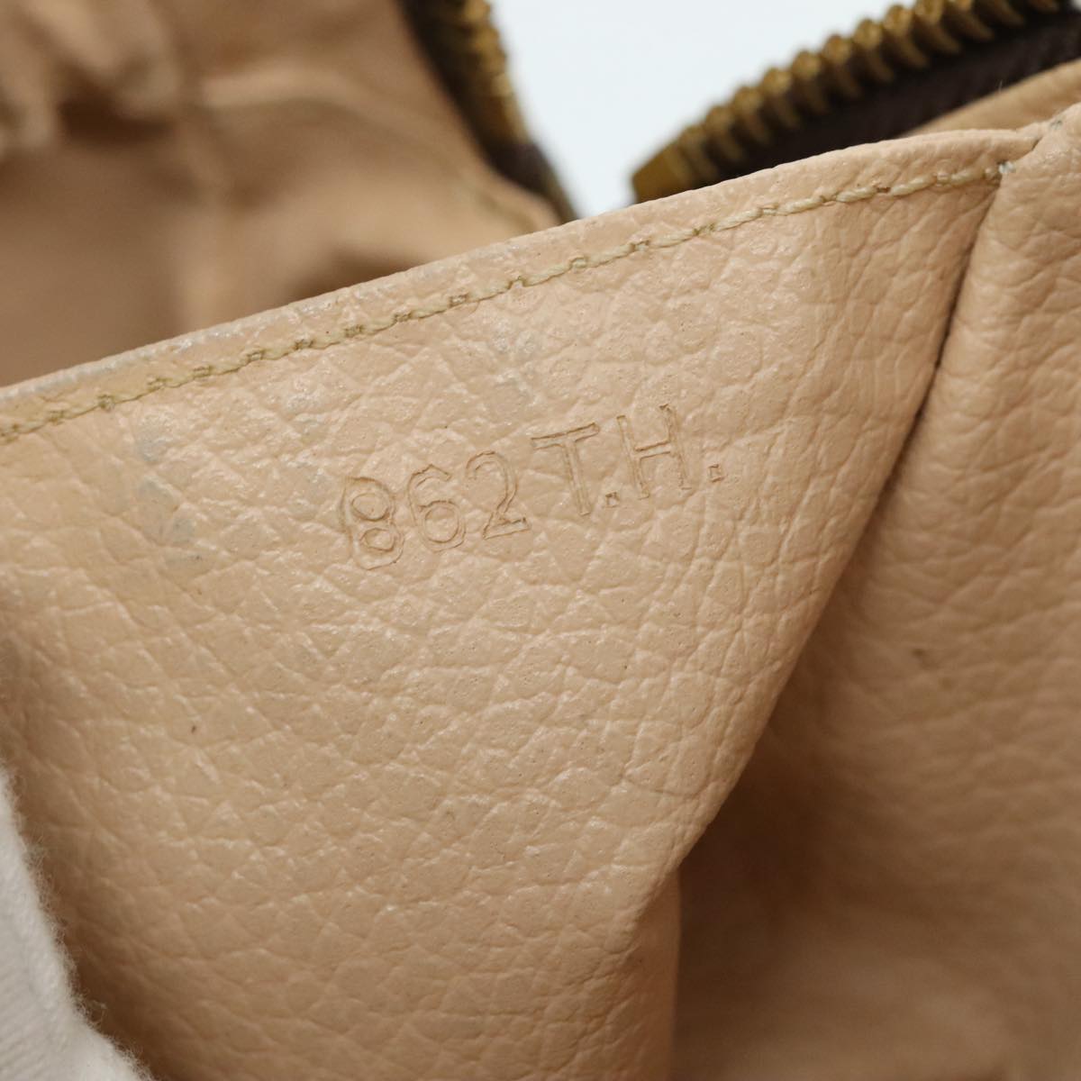 LOUIS VUITTON Monogram Trousse Toilette 23 Clutch Bag M47524 LV yk16502