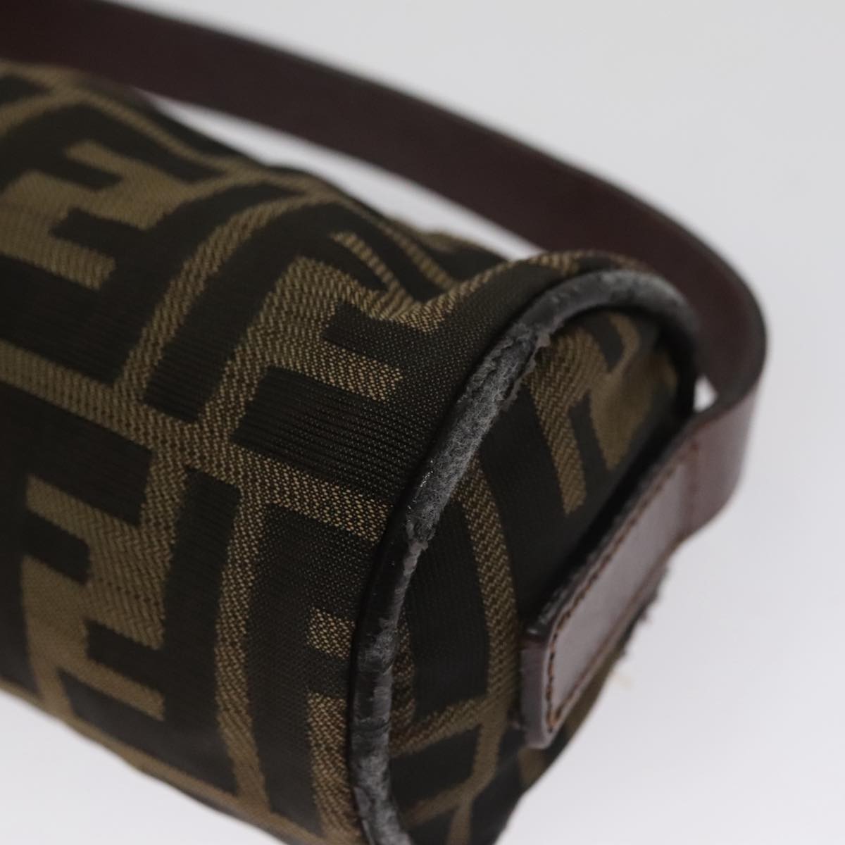FENDI Zucca Canvas Hand Bag Brown Black yk16671