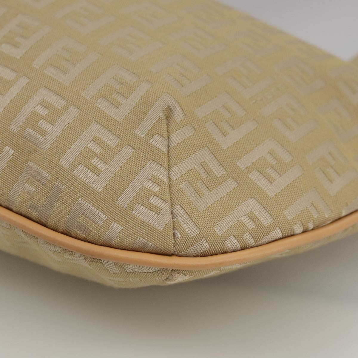 FENDI Zucchino Canvas Shoulder Bag Beige yk16869