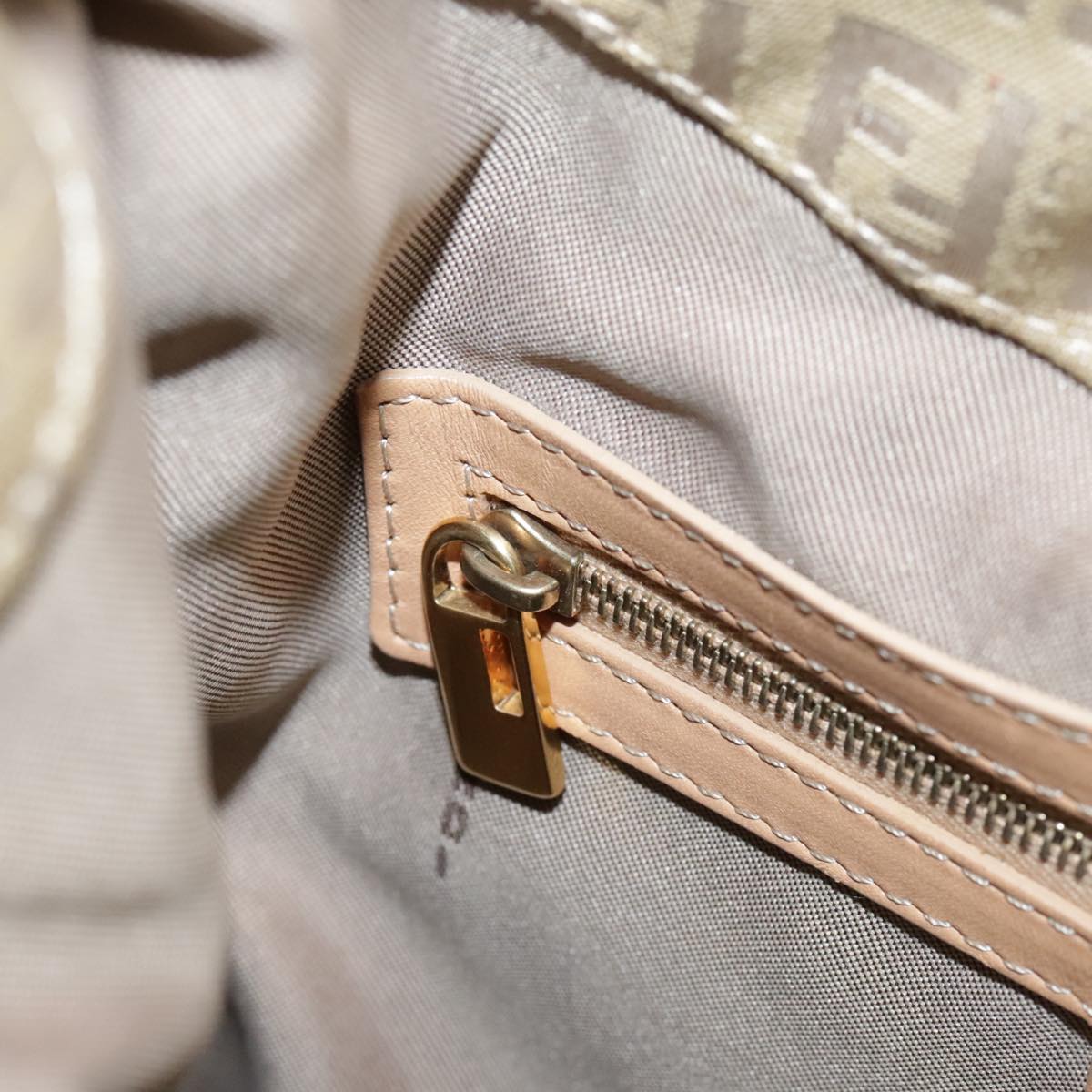 FENDI Zucchino Canvas Shoulder Bag Beige yk16869