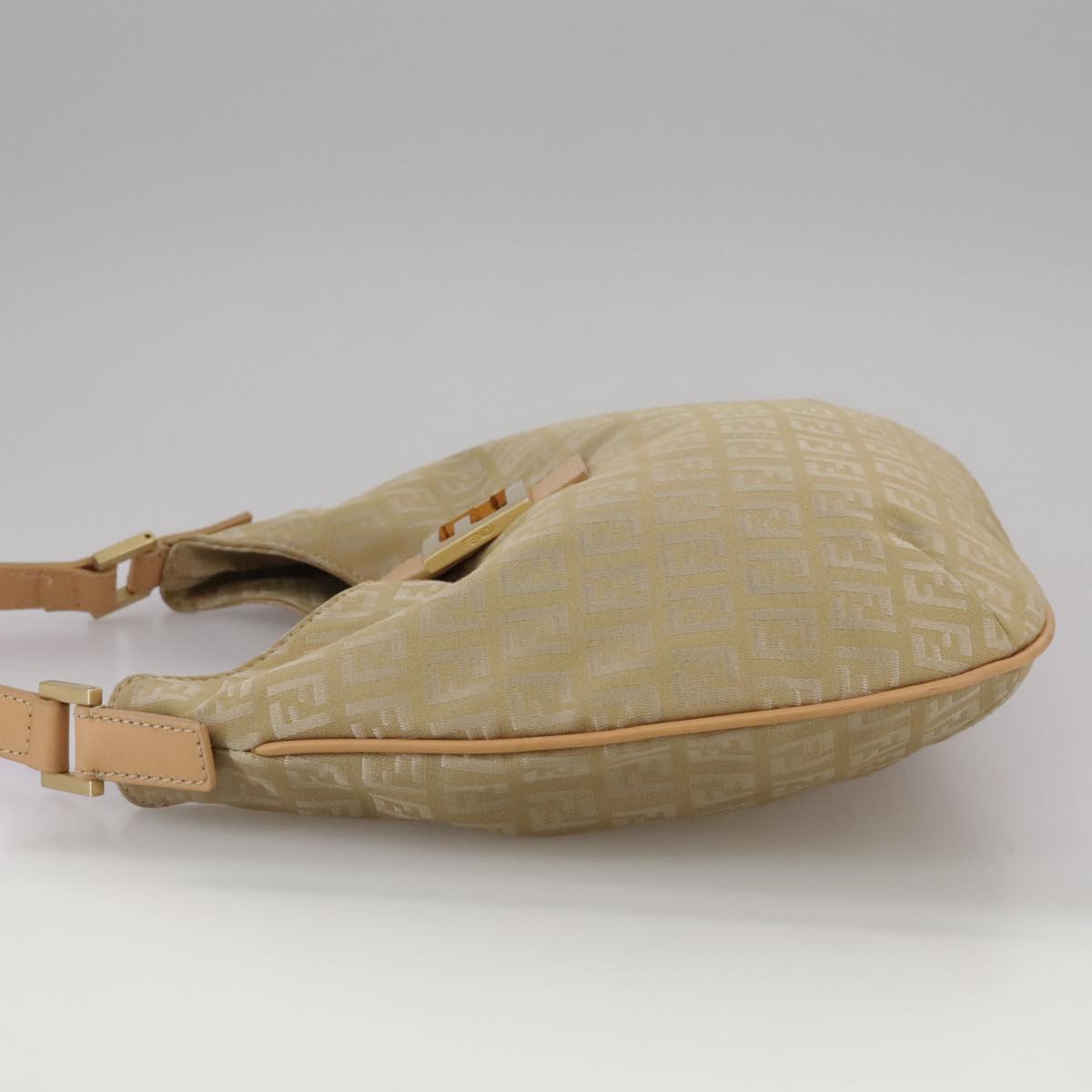 FENDI Zucchino Canvas Shoulder Bag Beige yk16869