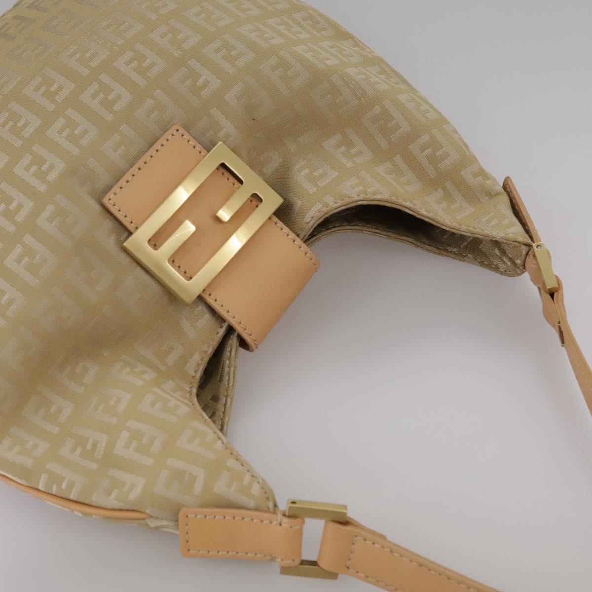 FENDI Zucchino Canvas Shoulder Bag Beige yk16869
