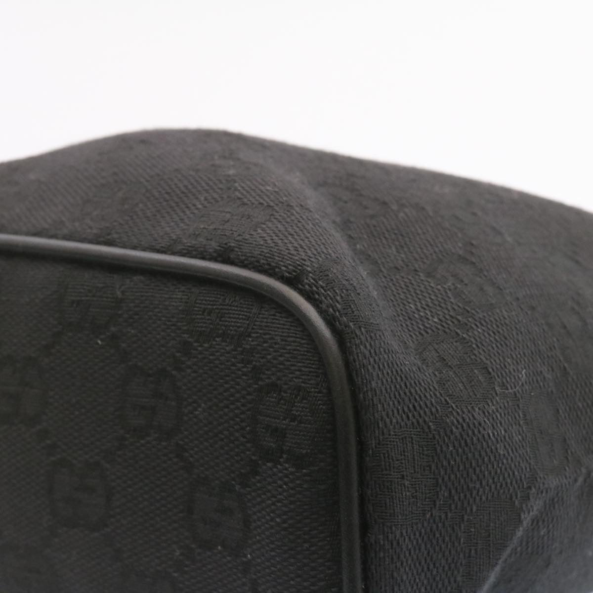GUCCI GG Canvas Accessory Pouch Black yk2108