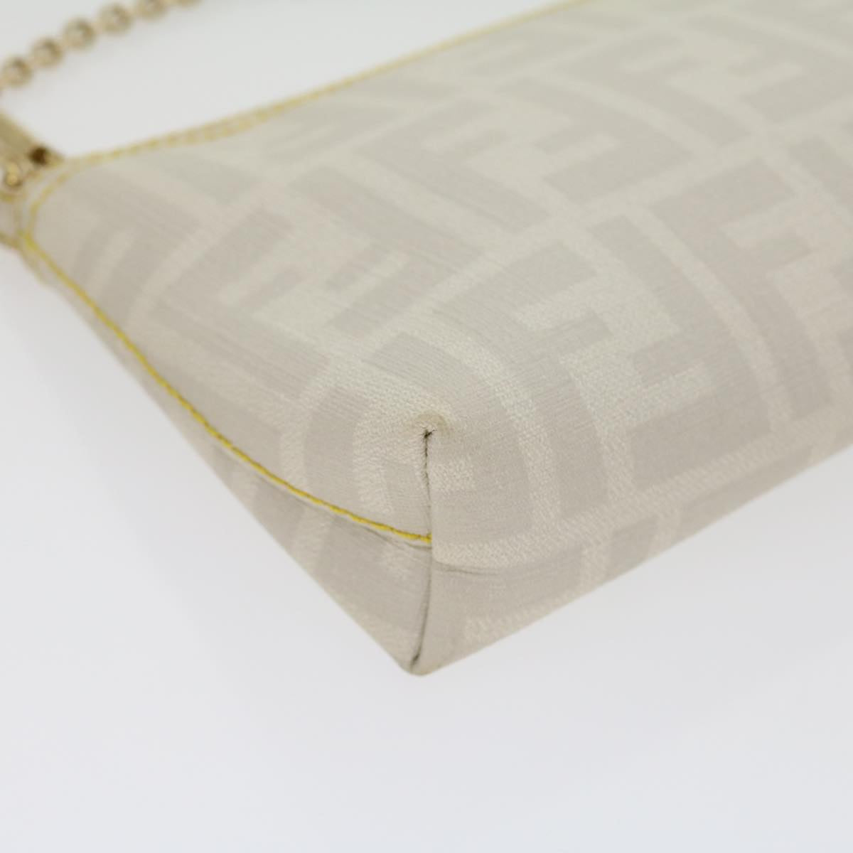 FENDI Zucca Canvas Accessory Pouch White yk4812