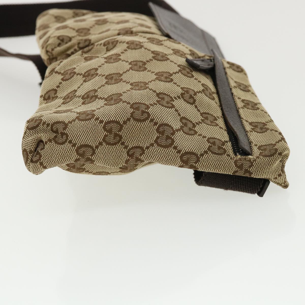 GUCCI GG Canvas Waist Bag Beige 28566 yk5898