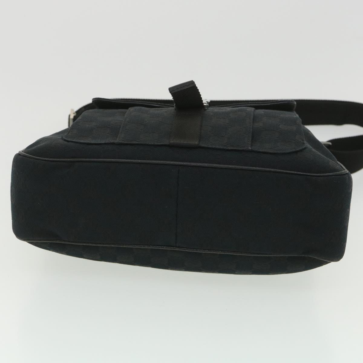 GUCCI GG Canvas Shoulder Bag Black 131211 yk6108
