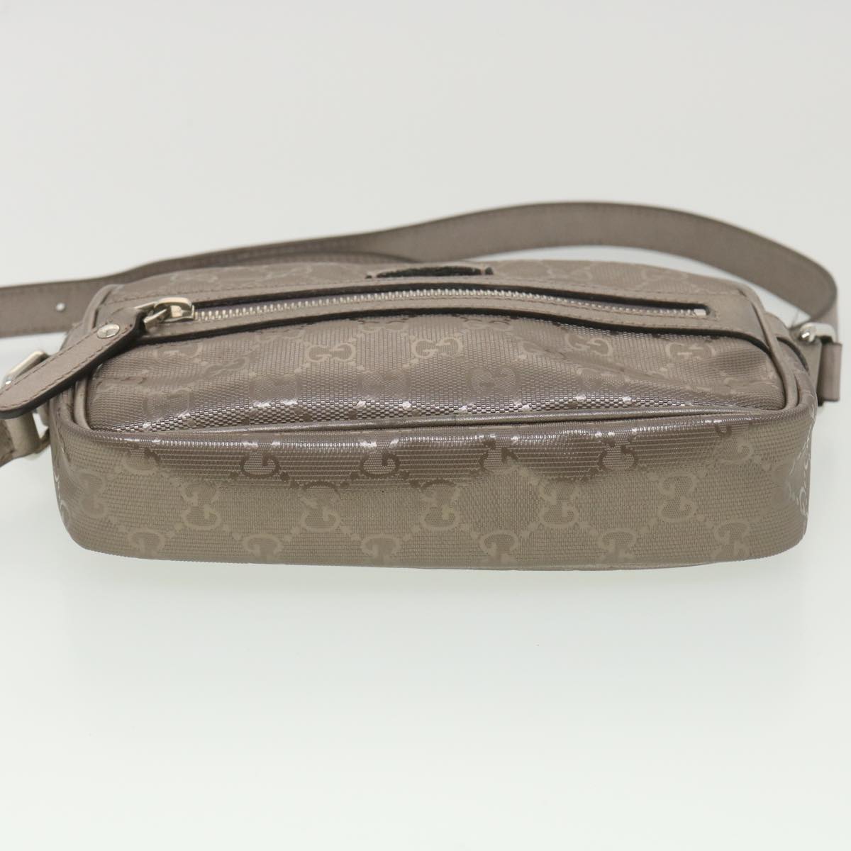GUCCI GG Canvas Shoulder Bag Brown 201447 yk6269