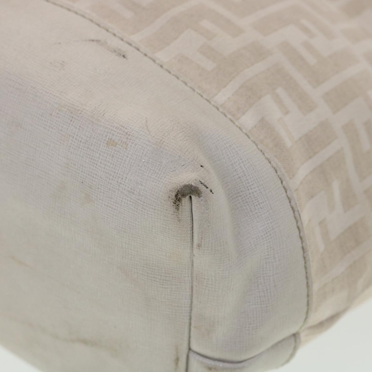 FENDI Zucca Canvas Tote Bag White 8BH185-HKN-128-2550 yk6324