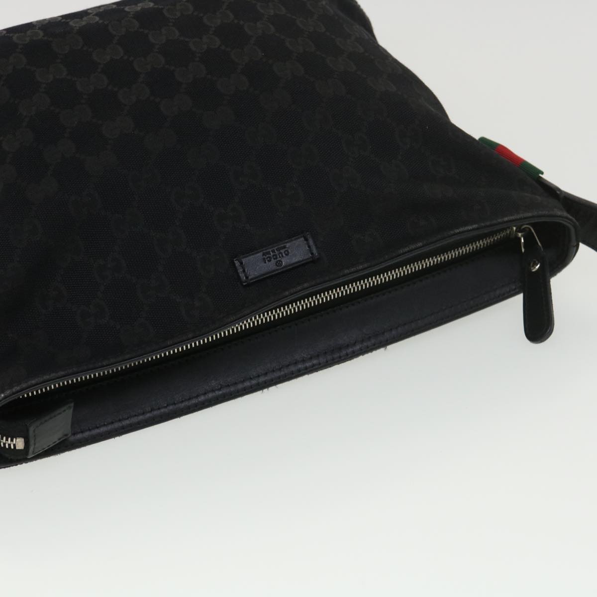 GUCCI GG Canvas Shoulder Bag Black 337598 yk6342