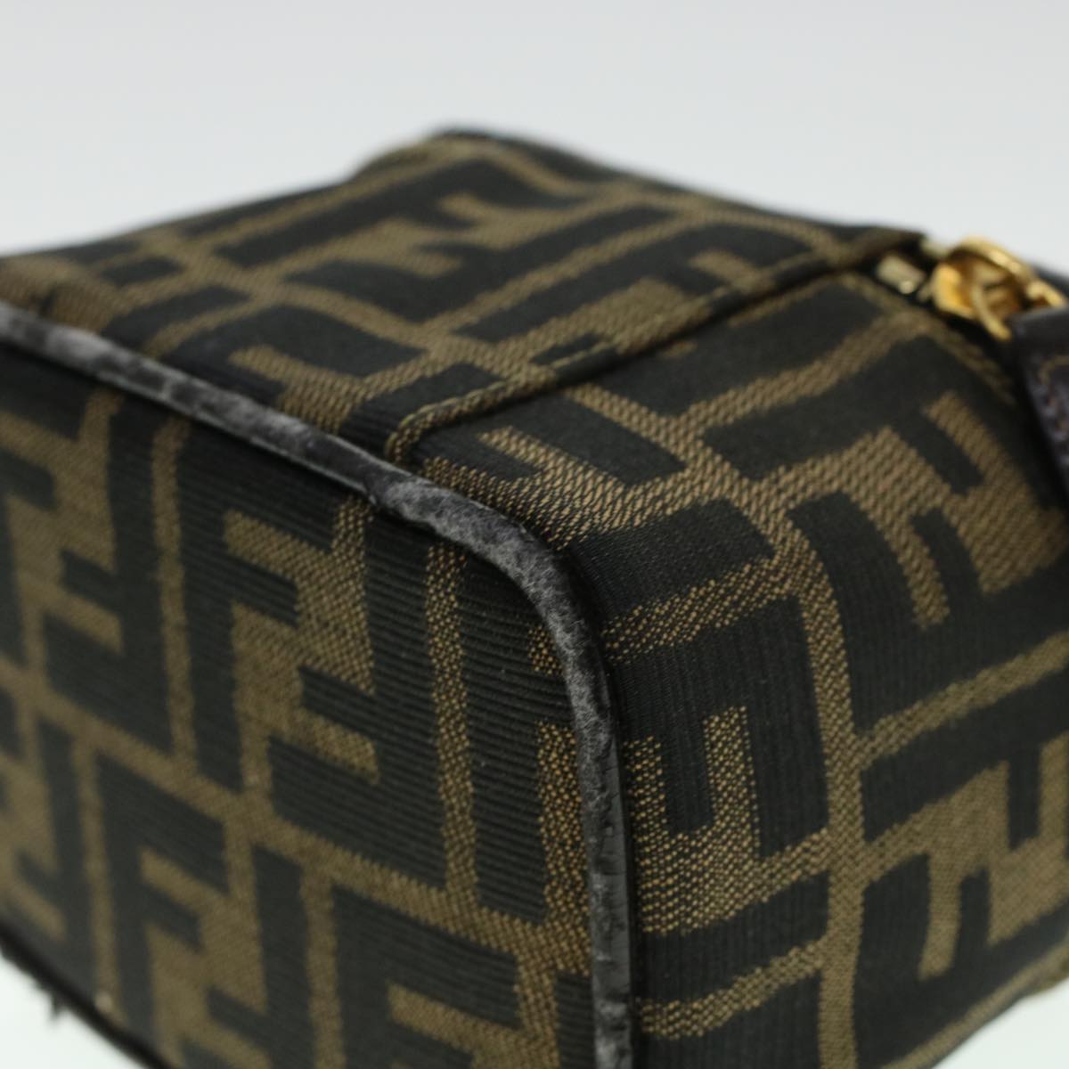 FENDI Zucca Canvas Vanity Cosmetic Pouch Black Brown yk6874B