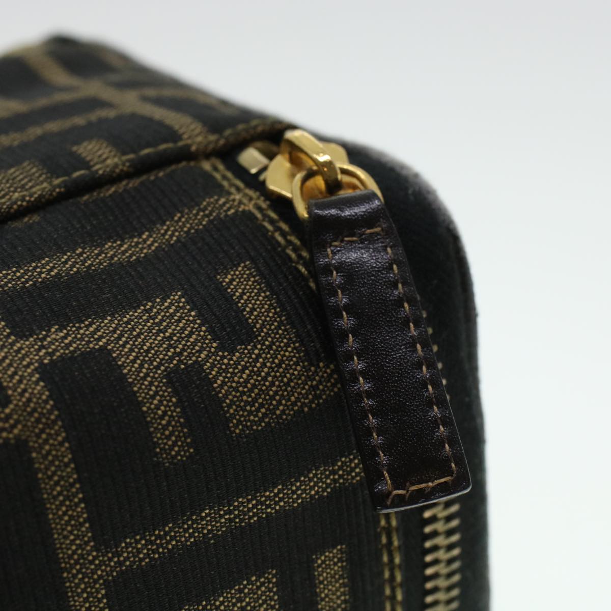 FENDI Zucca Canvas Vanity Cosmetic Pouch Black Brown yk6874B